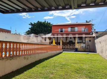 Casa · 300m² · 4 Quartos · 4 Vagas · Casa Padrão em Brotas