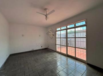 Casa · 110m² · 3 Quartos · 3 Vagas · Casa Padrão para Venda no Bairro Jardim Macedo, em Ribeirão Preto SP