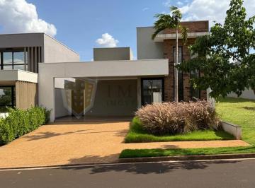 Casa · 151m² · 3 Quartos · 4 Vagas · Casa 3 quartos em condomínio, sendo 3 suítes
