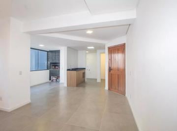 Apartamento de 2 quartos, Porto Alegre · Apartamento no bairro Menino Deus de dois dormitórios, sacada com churrasqueira e vaga de garagem
