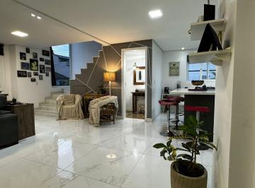 Casa de 3 quartos, Porto Alegre · Maravilhosa casa com 3 dormitórios sendo 1 suíte, em condomínio na Zona Sul de Porto Alegre