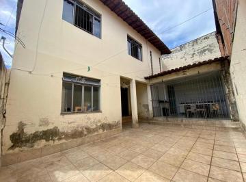 Casa · 176m² · 4 Quartos · 4 Vagas · CASA GEMINADA DUPLEX