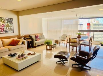 Apartamento · 147m² · 3 Quartos · 4 Vagas · Apartamento com 3 suites e varandas integradas com churrasqueira