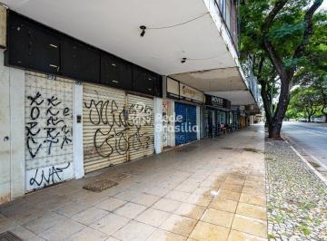 Comercial · 240m² · SCRS 514 - Prédio com 3 kitnets e 2 salas à venda - Asa Sul