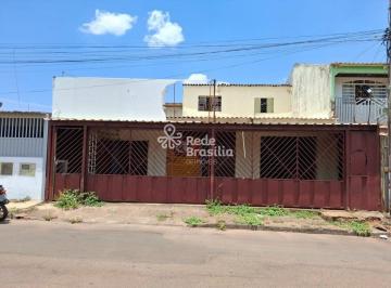 Casa · 130m² · 3 Quartos · Quadra 310 | Casa 3 Quartos , 2 banheiros com 3 Vagas de Garagem - Recanto das Emas