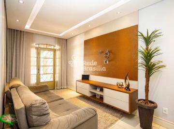 Casa · 90m² · 2 Quartos · 2 Vagas · QR 318 | Casa com Laje 2 Quartos  - Aceita Financiamento e FGTS - com 2 Vagas de Garagem - Samambaia