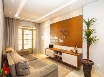 Casa · 90m² · 2 Quartos · 2 Vagas · QR 318 | Casa com Laje 2 Quartos - Aceita Financiamento e FGTS - com 2 Vagas de Garagem - Samambaia