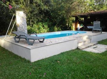 Rural de 3 quartos, Peruíbe · Chácara com 3 quartos e piscina em Peruíbe.