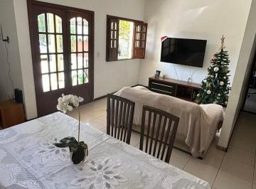 Foto 01 · Casa residencial para Venda em Rua Pública, Ipitanga, Lauro de Freitas, 4 quartos, sendo 1 suíte, 2 