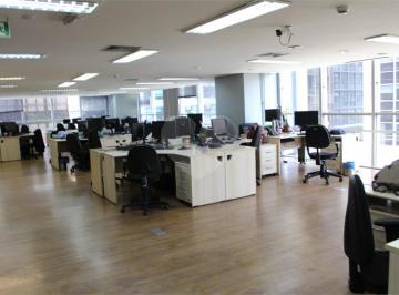 Comercial , São Paulo · Comercial com 878 m² em Aluguel no Centro