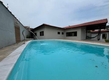 Casa de 4 quartos, Itanhaém · Casa com 4 quartos e piscina em Itanhaém - R$ 798.000,00.