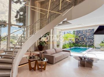 Casa · 367m² · 3 Quartos · 4 Vagas · Casa à venda - em Santo Inácio