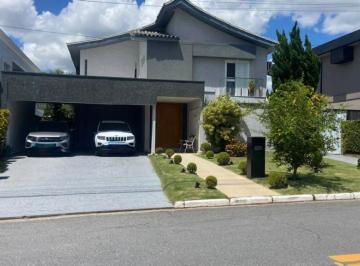 imagem · Casa à venda em Barueri, Condomínio Centro Comercial Alphaville, com 3 quartos,