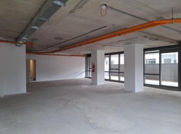 Comercial · 210m² · 1 Vaga · Sala comercial na Avenida Pedroso de Morais, N. 737 - Cj. 201 • 210 m²