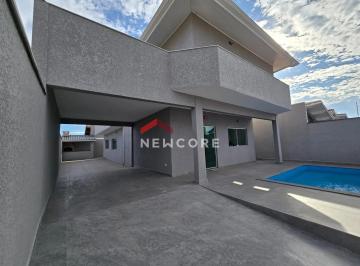 Casa · 200m² · 4 Quartos · 6 Vagas · Casa em Avenida Semyramis de Souza Rossi - Parque Balneário Oasis - Peruíbe/SP