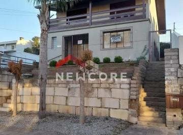 Casa · 268m² · 6 Quartos · 2 Vagas · Casa em Rua Unibaldo José Hollas - Santa Catarina - Caxias do Sul/RS