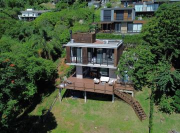 Casa · 99m² · 2 Quartos · 4 Vagas · Casa à venda no bairro Praia da Ferrugem - Garopaba/SC