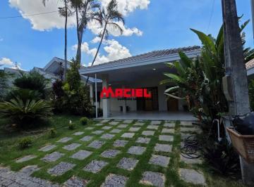 Casa · 284m² · 4 Quartos · 6 Vagas · Casa Exclusiva em Condomínio Fechado com Lazer Completo e Acabamentos de Destaque no Residencial Flo