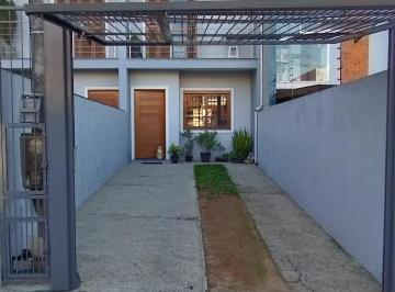 Casa · 76m² · 2 Quartos · 2 Vagas · Sobrado à venda em Canoas, São José - Churrasqueira e Sacada