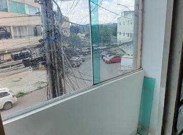 Apartamento en Aluguel de 2 quartos  · Rua 22 Pólo de Modas do Guará