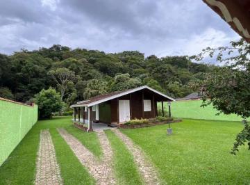 Rural de 2 quartos, Santo Antônio do Pinhal · Casa 2 dorms terreno de 2000 m2 com nascente e lago, a 2 km do centro