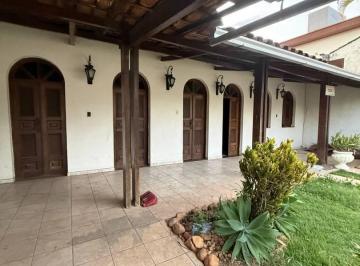 Casa · 2 Quartos · 5 Vagas · Casa em Giovanini, Coronel Fabriciano/MG de 0m² 2 quartos à venda por R$ 990.000,00