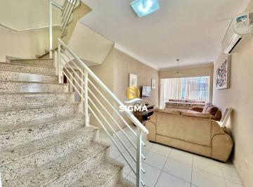 Apartamento · 211m² · 3 Quartos · 1 Vaga · Cobertura em Loteamento João Batista Julião, Guarujá/SP de 211m² 3 quartos à venda por R$ 785.000,00