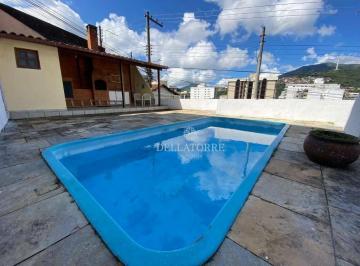 Casa · 287m² · 5 Quartos · 2 Vagas · Casa em Panorama, Teresópolis/RJ de 287m² 5 quartos à venda por R$ 950.000,00