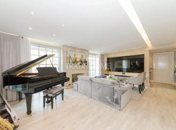Apartamento · 145m² · 3 Quartos · 2 Vagas · Apartamento em Centro, Curitiba/PR de 145m² 3 quartos à venda por R$ 1.750.000,00