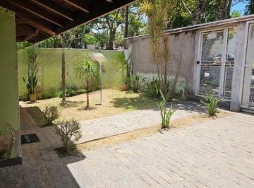 Casa de 4 quartos, Campinas · Casa à venda com 4 suítes, 472 m² terreno no Condomínio San Conrado em Campinas