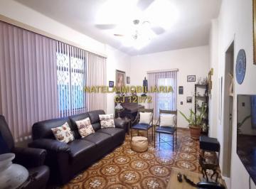 Casa de 3 quartos, Rio de Janeiro · Casa na Vila da penha com 3 quartos e quintal