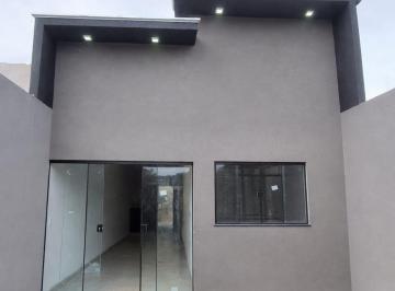 Casa de 3 quartos, Rio Verde · Casa à Venda no Jardim Helena | 75 m², Suíte e Excelente Iluminação Natural.