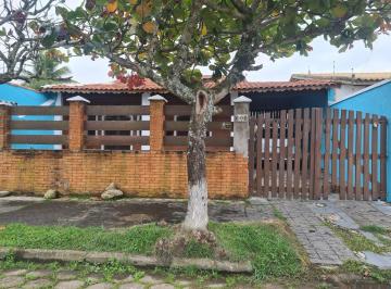 Casa de 2 quartos, Itanhaém · Casa com dois dormitórios na praia - Itanhaém