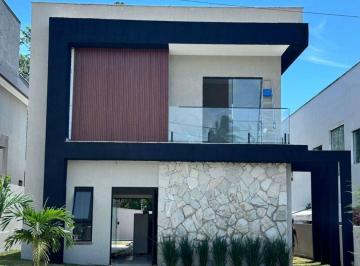 Casa de 3 quartos, Camaçari · Residencia de Execelente Padrão Valor: 1.080.000,00