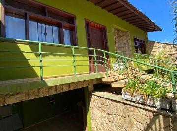 86df8d2654448526068021fab18a21fd68346ef6 · Casa Residencial à venda, Santa Lúcia, Poços de Caldas - CA0125.