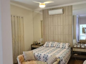 Casa · 215m² · 3 Quartos · 4 Vagas · Casa a venda com 3 dormitório(s), 4 vaga(s). Pinheiro, Valinhos