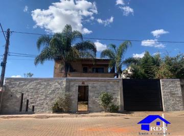Casa de 3 quartos, Gama · RDS vende Lindíssima casa sobrado 03 suítes, fino acabamento.
