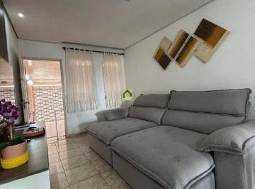 Casa · 154m² · 2 Quartos · Casa à Venda no Jardim Pacaembu, em Jundiaí-SP. com 154 m², 2 quartos, 1 suíte, 2 salas, 3 banheir