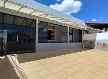 Foto 01 · Casa à venda em Brasília-DF, Setor Leste (Gama): 4 quartos, 200m² de área. Aproveite essa oportunida