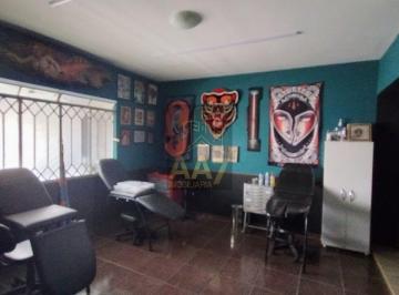 Casa · 204m² · 3 Quartos · 1 Vaga · Casa térrea a Venda em Sorocaba - Vila Santana.