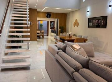 Casa de 3 quartos, São Paulo · Jardim São Paulo Zona Norte Sobrado com 230 m² 3 quartos 2 vagas à 6 minutos da estação do Metrô