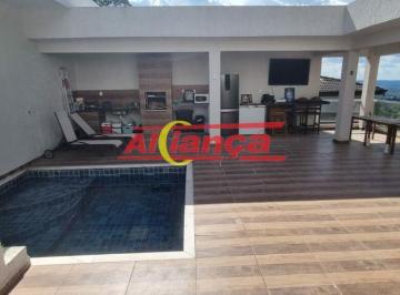 Casa · 400m² · 3 Quartos · 4 Vagas · Sobrado em Mairiporã