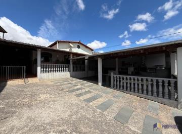 Casa · 180m² · 3 Quartos · Casa à venda - em Petrolândia