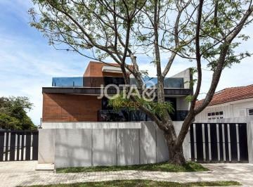 Casa · 163m² · 3 Quartos · 2 Vagas · Casa à venda - em Mercês
