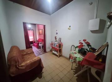 421093cec4618372d6050adb1bdcd70e03489789 · Ótima casa no Fonseca