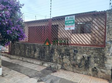 6201715230.jpg · Casa com 3 quartos, sendo 1 suíte na Região Norte
