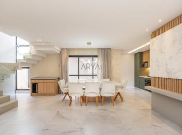 Casa · 189m² · 3 Quartos · 2 Vagas · Sobrado em condomíno à venda no Ahú ARYA1