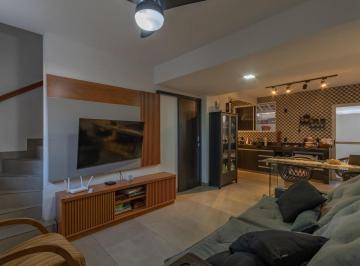 Casa · 72m² · 2 Quartos · 1 Vaga · Casa à Venda - Castelo, 2 Quartos, 72 m2