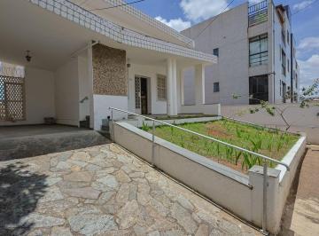 Casa · 200m² · 4 Quartos · 4 Vagas · Casa à Venda - Colégio Batista, 4 Quartos, 200 m2