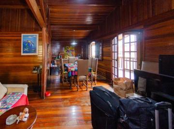 Casa · 210m² · 3 Quartos · 3 Vagas · Casa à Venda - Santa Lúcia, 3 Quartos, 210 m2